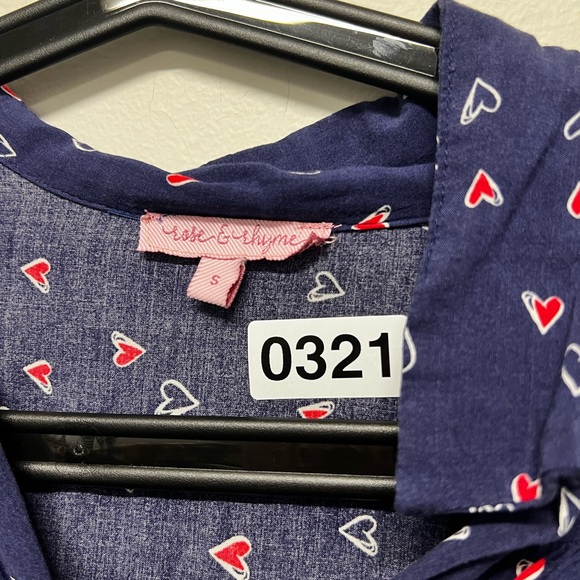 Navy‎ Blue Heart Blouse - Picture 4 of 4